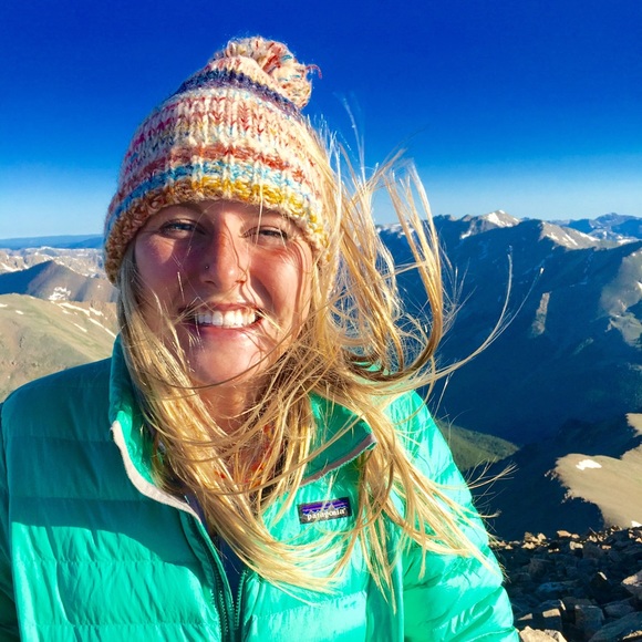 Meet your Posher, Lauren - Picture 3 of 4